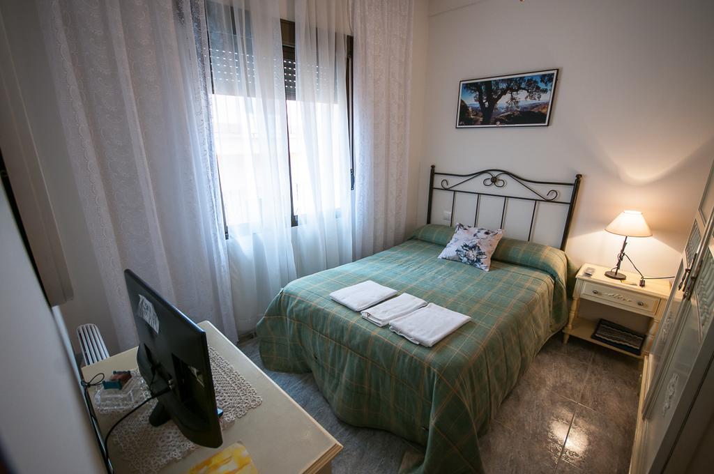 Apartamento Rincon Del Salvador 2 ปลาเซนเซีย ภายนอก รูปภาพ